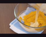A picture of step 8 of SQUASH  BAKED CHEESECAKE.