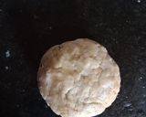 A picture of step 3 of Mooli parantha.