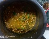 A picture of step 5 of Amritsari Chole with Amritsari Kulcha.
