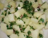 A picture of step 4 of Potato and octopus salad.