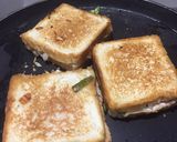A picture of step 7 of Veg mayonnaise sandwich.