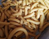 A picture of step 2 of Shengoli ladoo.