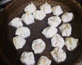 Foto del paso 4 de la receta: Dumplings de pollo