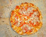 Foto langkah ke 5 dari resep Pizza Jagung Sosis Keju Simple.