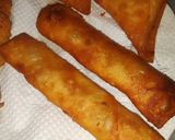 A picture of step 6 of Chicken and Veg Spring Rolls.