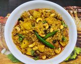 A picture of step 5 of Muri Ghonto : Fish Head curry with Gobindobhog Rice.