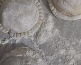 Foto del paso 9 de la receta: #alrescatedelacomidaperdida. Sorrentinos de fiambre