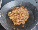Foto del paso 5 de la receta: Cebolla caramelizada SIN azúcar