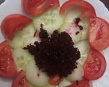 A picture of step 2 of Salad Varier with cottage cheese dip.