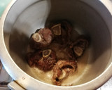 Foto del paso 1 de la receta: Osobuco guisado en olla presión