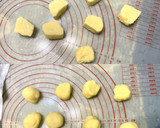 菠蘿麵包夾草莓起司/抹茶冰淇淋的食譜步驟7照片