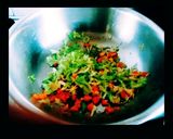 A picture of step 3 of Yummy tasty Chinese bhel.