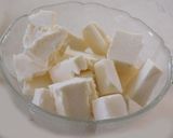 A picture of step 3 of LEHSUNI PANEER gravy.