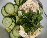 Foto del paso 2 de la receta: Ensalada de pepino,yogurt y yerbabuena 🥒🍃