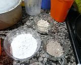 Foto del paso 1 de la receta: Galletitas o tapitas de alfajores saludables