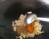 A picture of step 3 of Aloo samosay.