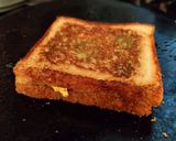 A picture of step 7 of Paneer bhurji sandwich.