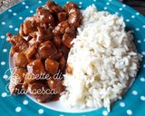 Foto del passaggio 5 della ricetta Pollo caramellato e riso all'aglio
