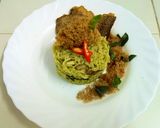 รูปขั้นตอนการทำที่ 4 ของ ข้าวผัดเขียวหวานปลาสลิดฟู