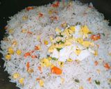 A picture of step 6 of Egg fried Rice with mayo garlic sauce.