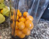 Foto del paso 1 de la receta: Licuado de Uchuvas y Banana