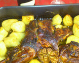 Foto del paso 10 de la receta: Paletilla de cordero en su jugo, al romero con patatas al horno