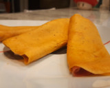 Foto del paso 6 de la receta: Crepes de gazpacho rellenas de jamón Serrano