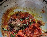 A picture of step 2 of Dry chana masala.