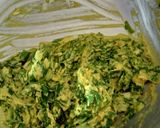 A picture of step 2 of Spring onion tikki.