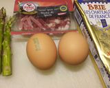A picture of step 1 of Speck, brie and asparagus pie.