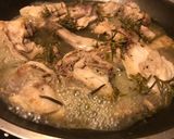 Foto del paso 3 de la receta Conejo borrachito de cerveza, con romero en su bolsillo
