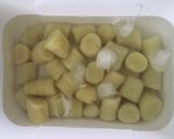 Hình bước làm 3 của món Chè hạt sen khoai dẻo (mưa gió vét tủ)