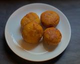 A picture of step 8 of Kakara Pitha.