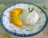 Foto langkah ke 8 dari resep Mango Sticky Rice.