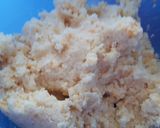 Foto del paso 1 de la receta: Panecillos de harina de yuca y queso