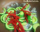 Hình bước làm 4 của món Bí Ngòi Xào 애호박볶음