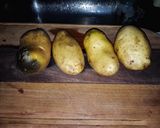 Foto del paso 1 de la receta: Papas al horno c/ Salsa Blanca y Lomo a la "criolla" 😏😁