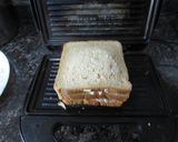 A picture of step 4 of Healthy veg sandwich.