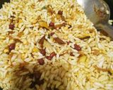 A picture of step 5 of Murmura fry.