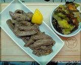 Foto del passaggio 4 della ricetta Straccetti di cavallo con contorno di Patate e Peperoni al forno