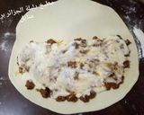 صورة لخطوة 5 من وصفة Pizza calzone بيتزا كالزون الايطالية