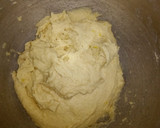 Foto del paso 2 de la receta: Rosca rellena de pastelera y chocolate