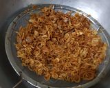Foto langkah ke 6 dari resep Bawang Goreng Kriuk Gurih.