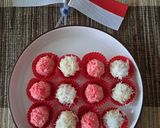 Foto langkah ke 5 dari resep Pisang Kukus Merah Putih.