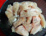 Foto del paso 4 de la receta: Tacos de pechuga de pollo al curry hingú con almejas japonesas