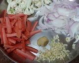 A picture of step 3 of Cheese pasta.