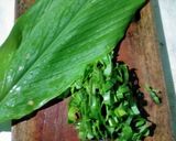 Foto langkah ke 3 dari resep Nasi Goreng Daun Kunyit.
