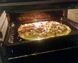 Foto del paso 7 de la receta Pizza de alcachofas con anchoas apta para personas con diabetes
