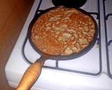 A picture of step 3 of Fluffy pancakes.