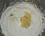 Foto langkah ke 2 dari resep Cake Tape Topping Almond.